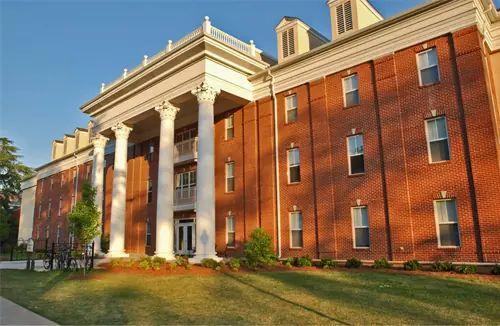 Porter Fine Arts Building by Tim Vacula. Used under Creative Commons License.